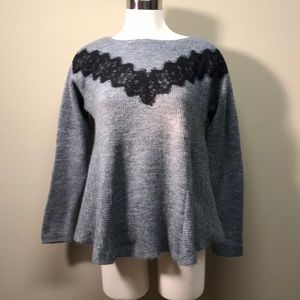ELLE SWEATER. BIN 4